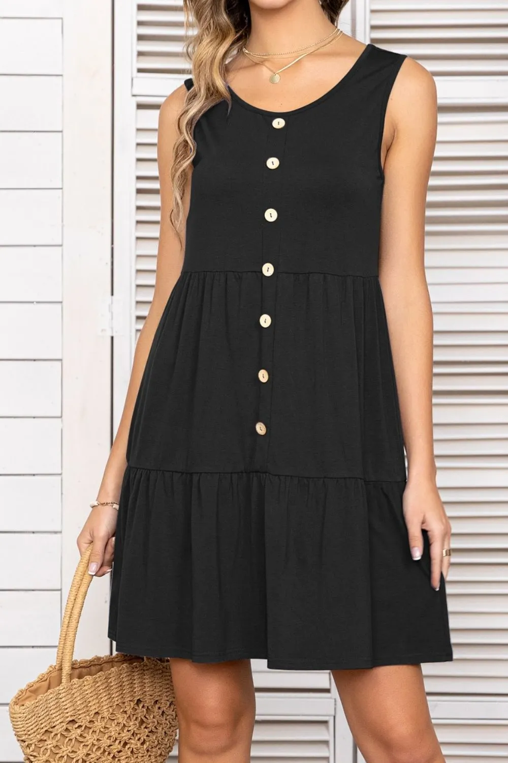 *APP EXCLUSIVE* Button Scoop Neck Sleeveless Tiered Dress