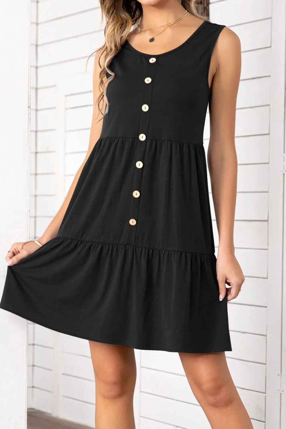 *APP EXCLUSIVE* Button Scoop Neck Sleeveless Tiered Dress