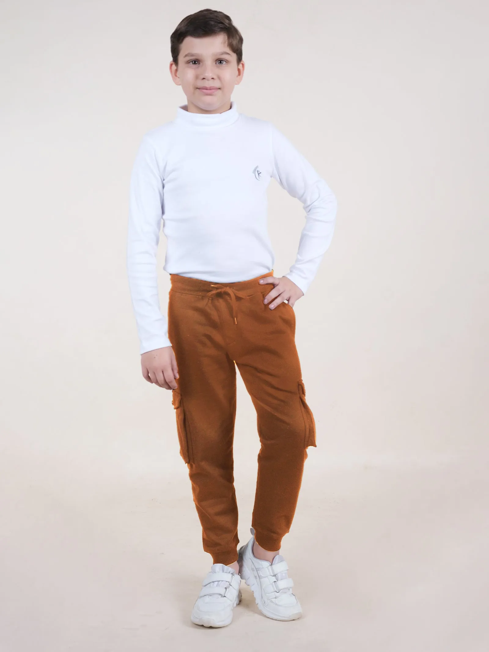 Boys Solid Fleece Cargo Track Pant