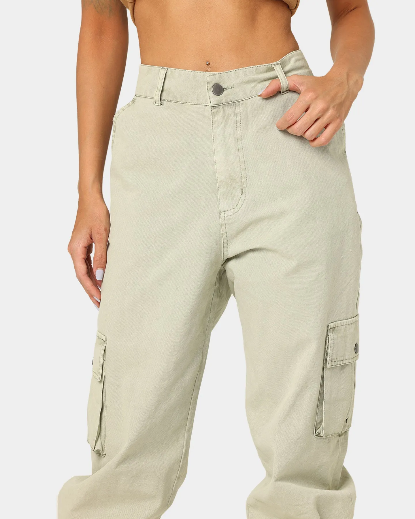 EN ES Women's Time To Go Cargo Pants Aloe Wash