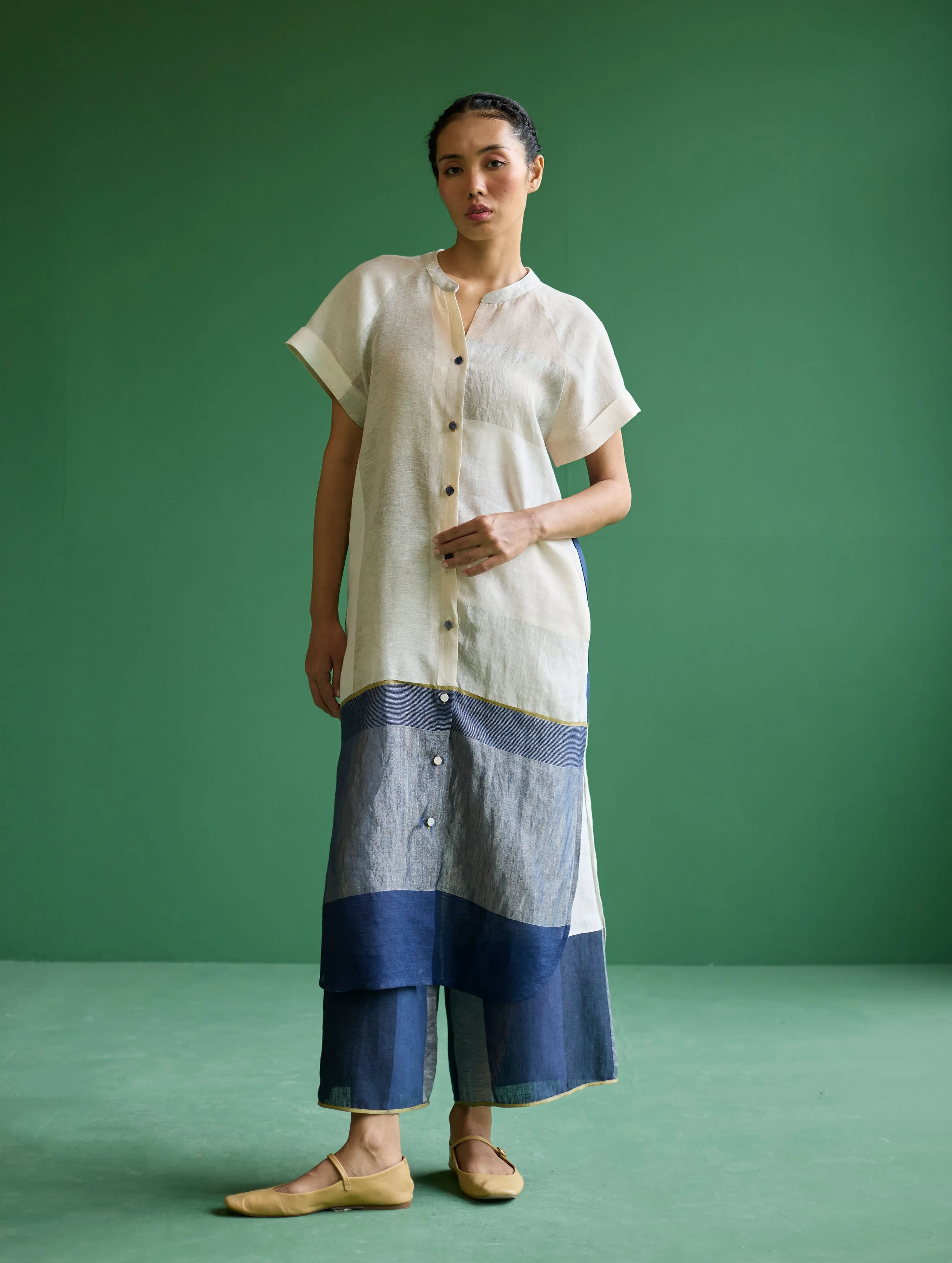 Nila Color-Blocked Metallic Linen Kurta - Ivory