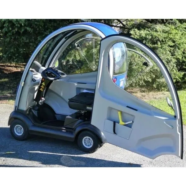 Shoprider Flagship 4-Wheel Cabin Scooter - 889-XLSN